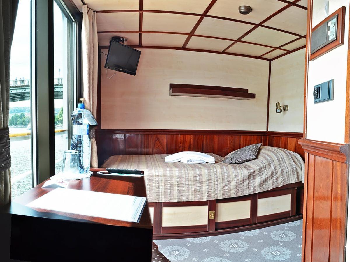 Florentina Boat Praga Exterior foto
